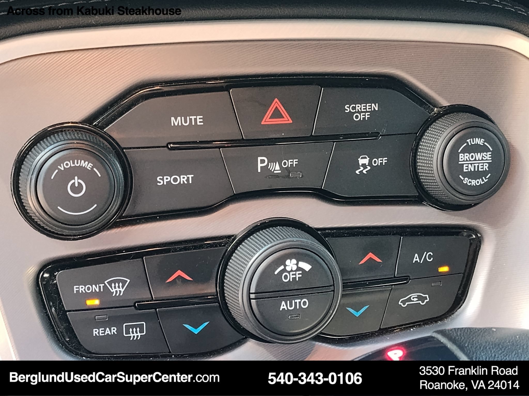Used 2022 Dodge Challenger GT RWD image 28
