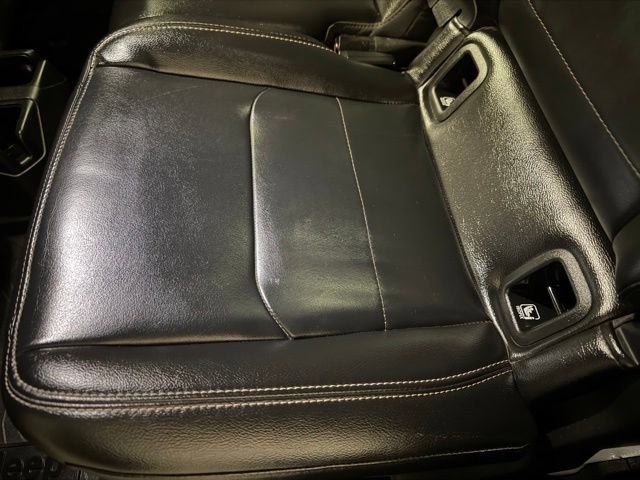 Used 2022 Jeep Gladiator Overland w/ Popular Equipment Package image 18