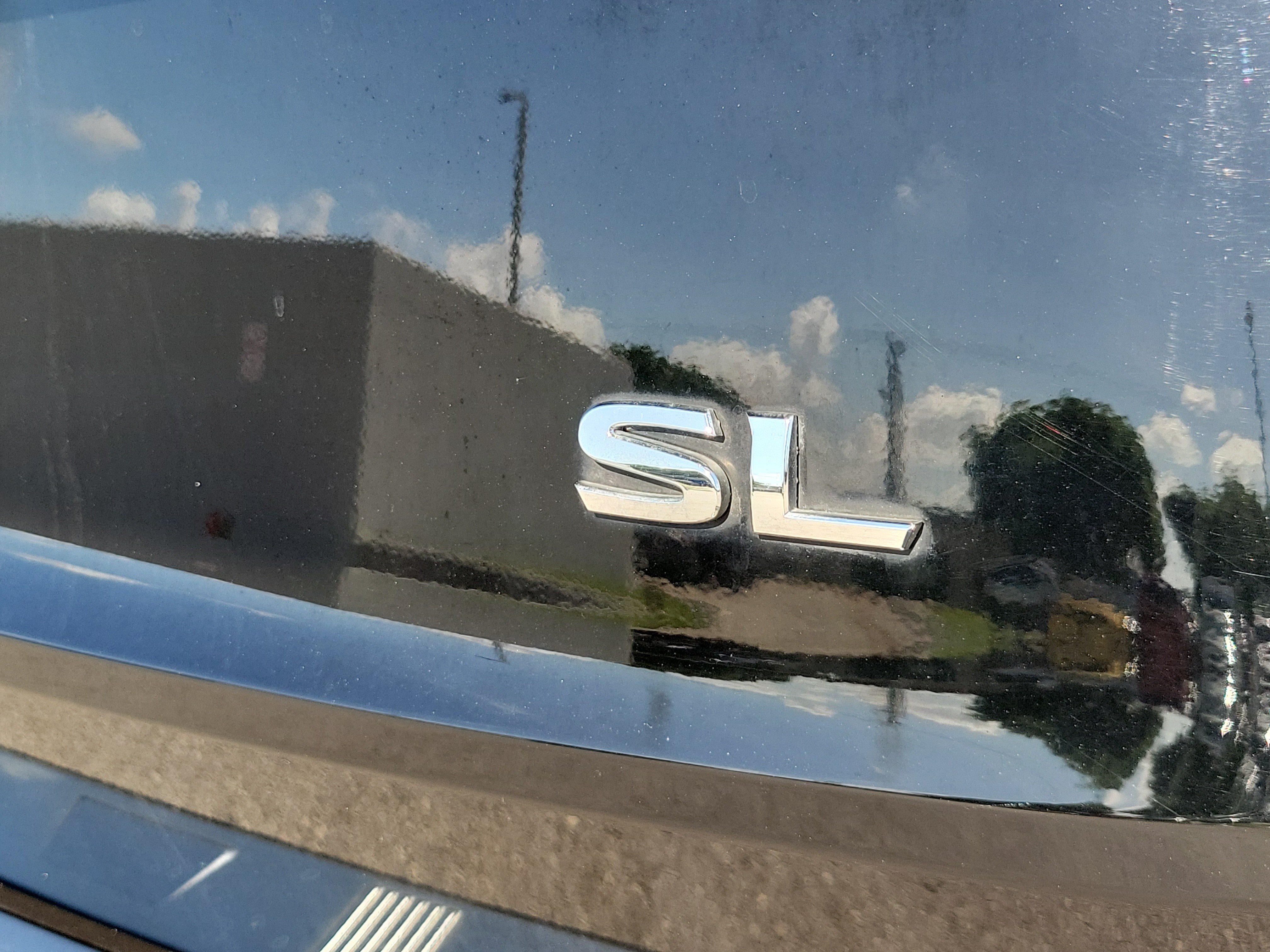 Used 2021 Nissan Rogue SL w/ Premium Package FWD image 9