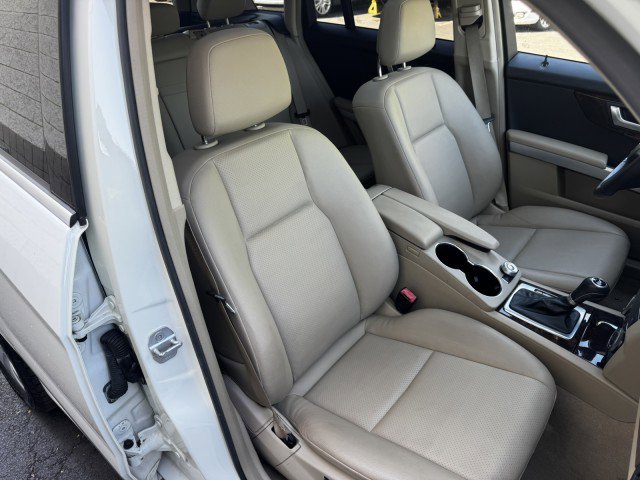 Used 2012 Mercedes-Benz GLK 350 4MATIC image 36