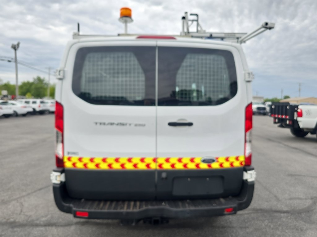 Used 2016 Ford Transit 250 130 Low Roof RWD image 13