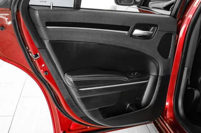 Used 2022 Chrysler 300 S image 45