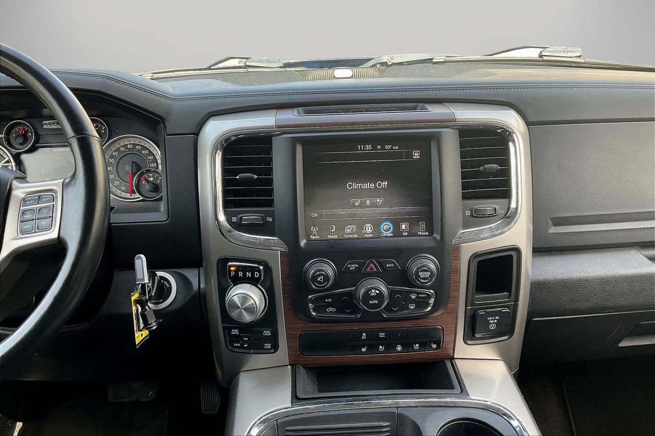 Used 2017 RAM 1500 Laramie image 13