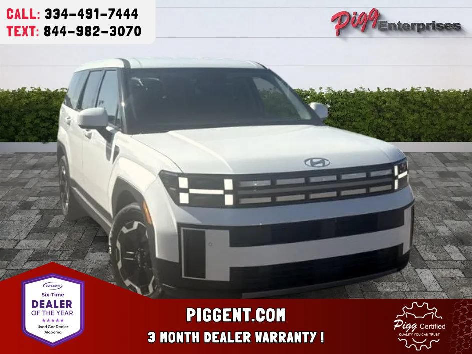 Used 2025 Hyundai Santa Fe SE FWD image 1