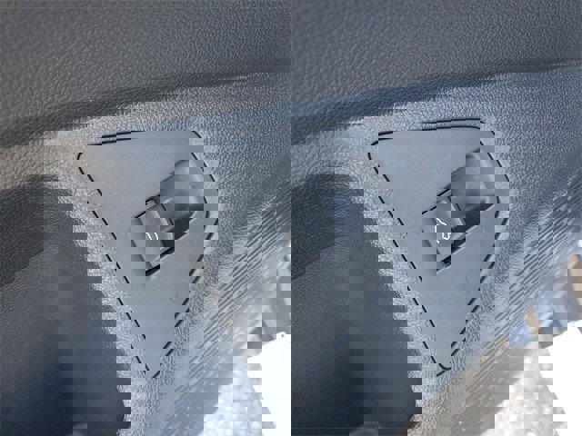 New 2025 Volkswagen Jetta SE image 14