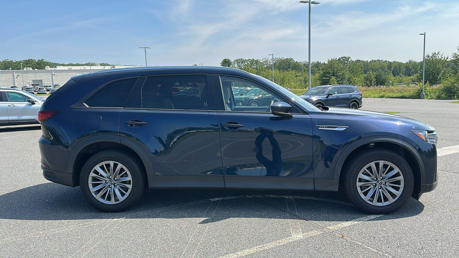 Certified 2024 MAZDA CX-90 Plug-In Hybrid w/ Preferred image 4