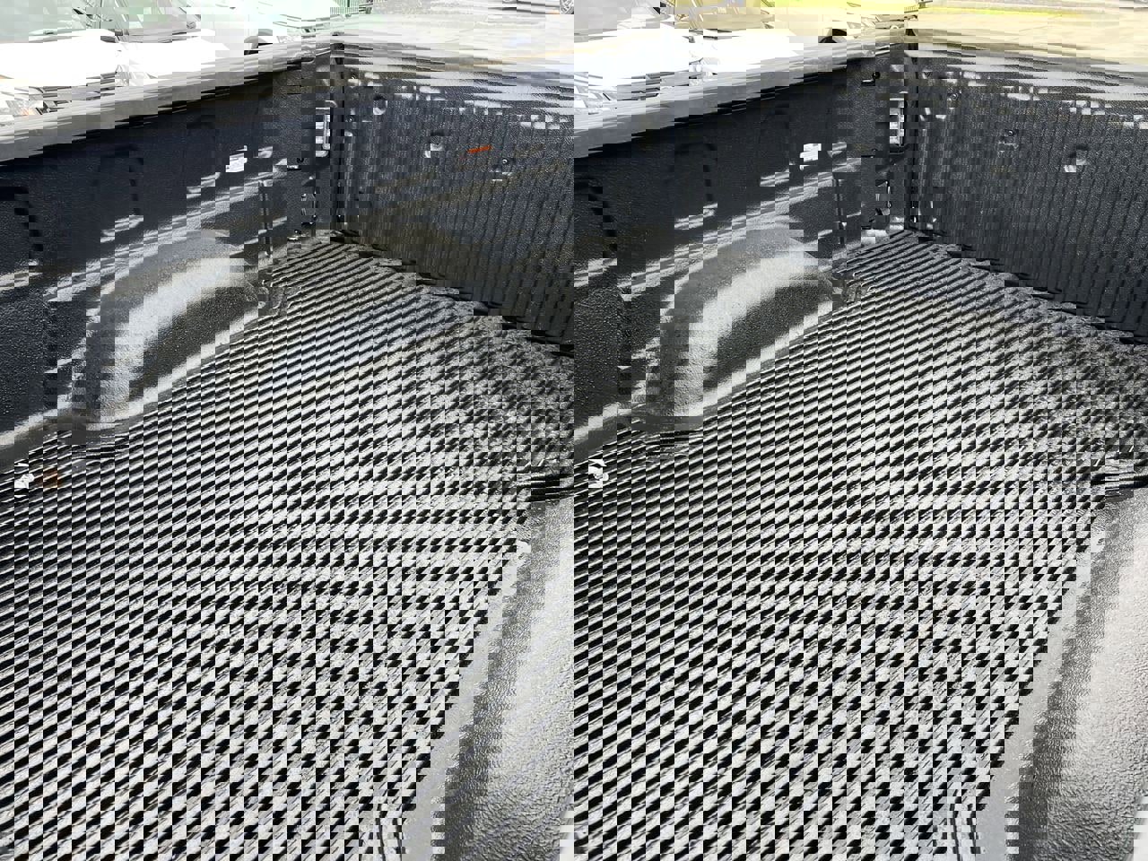 Used 2024 Chevrolet Silverado 2500 LTZ w/ LTZ Plus Package image 8