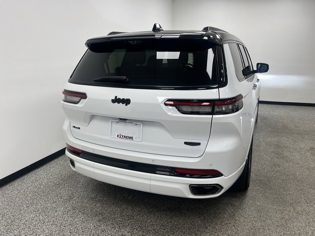 Used 2024 Jeep Grand Cherokee L Summit image 7