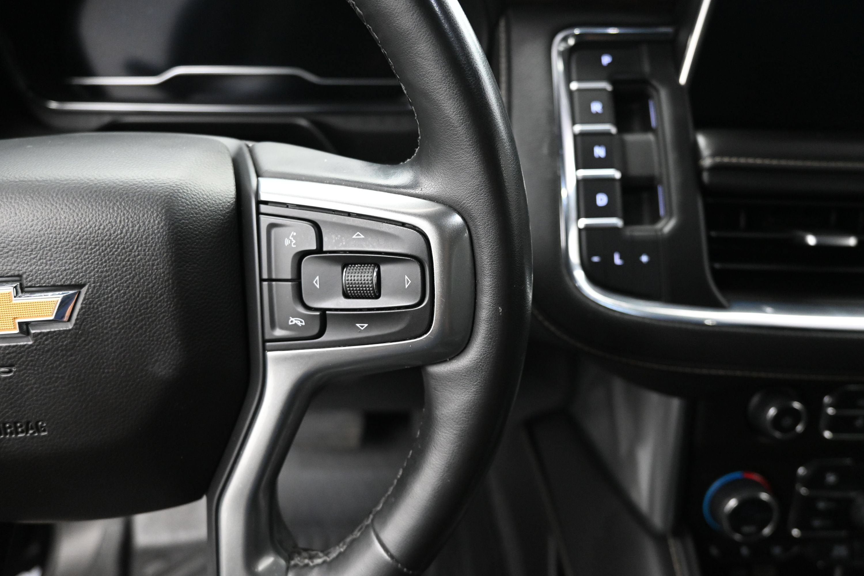 Used 2023 Chevrolet Suburban Premier AWD/4WD image 13