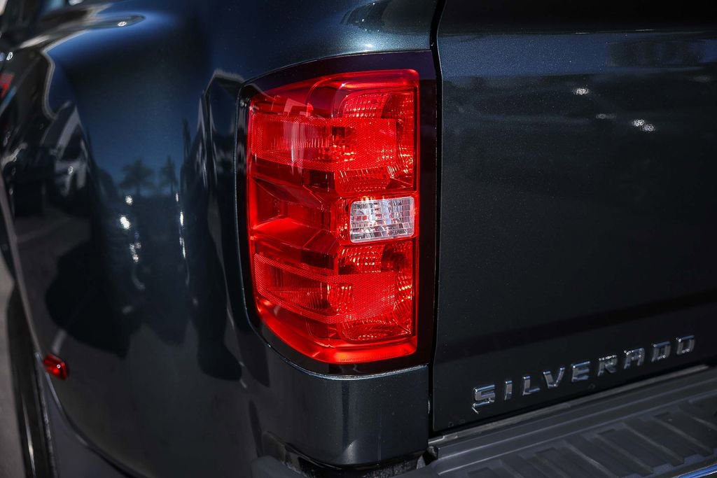 Used 2018 Chevrolet Silverado 3500 LTZ w/ Duramax Plus Package image 9