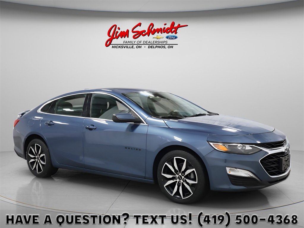 Used 2024 Chevrolet Malibu RS image 1