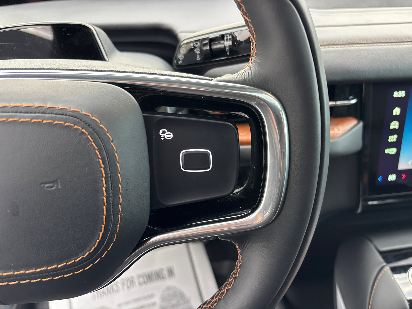 New 2025 Lincoln Navigator L Black Label AWD/4WD image 17