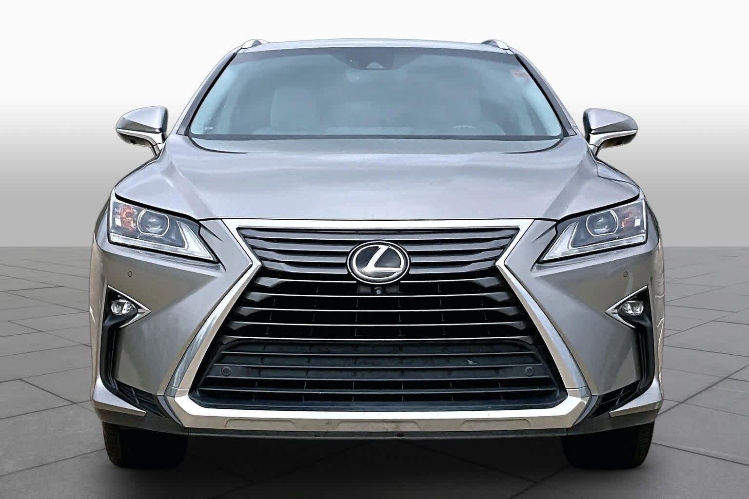 Used 2019 Lexus RX 350 FWD w/ Navigation Package image 4