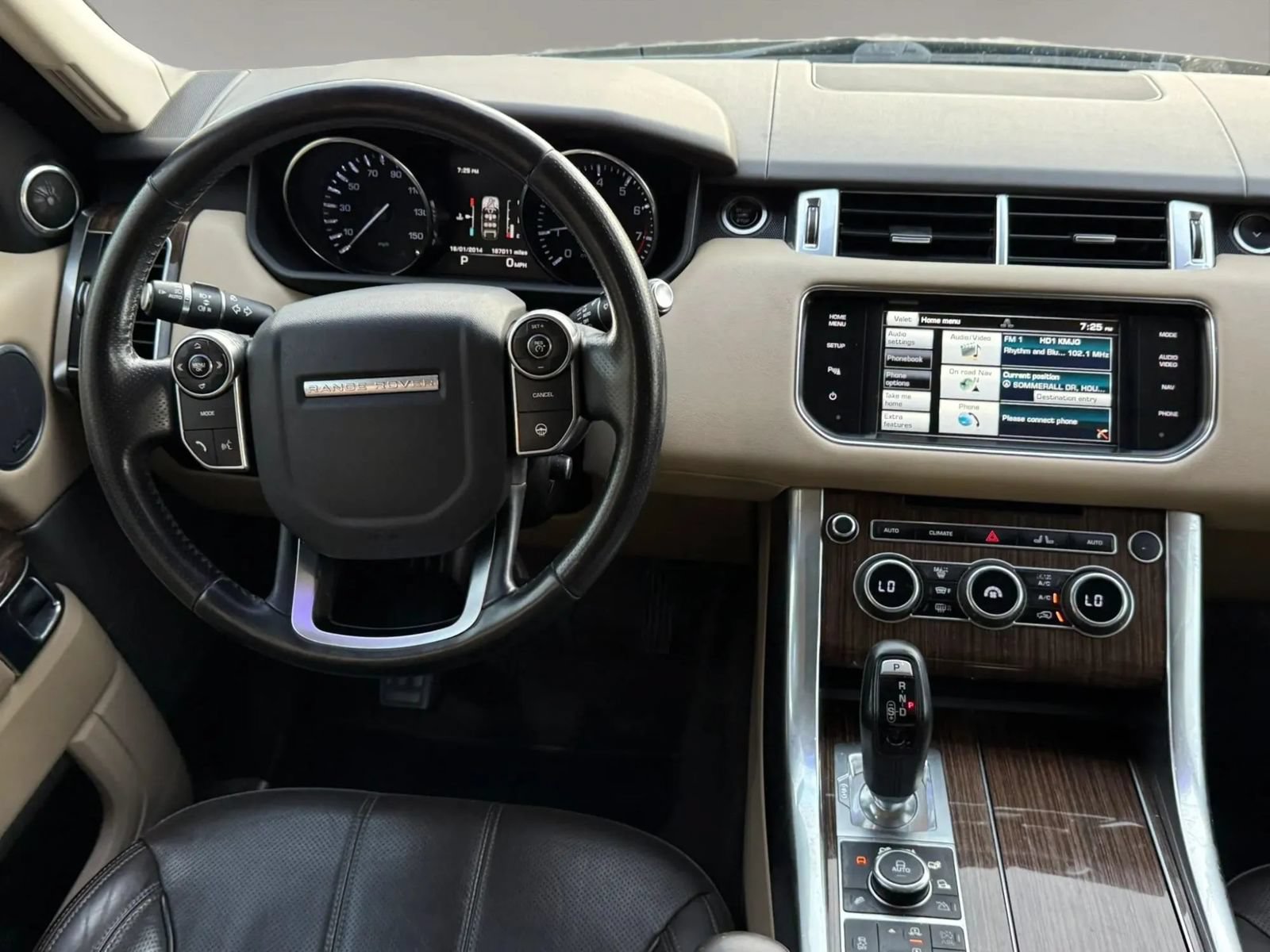 Used 2015 Land Rover Range Rover Sport HSE AWD/4WD image 13