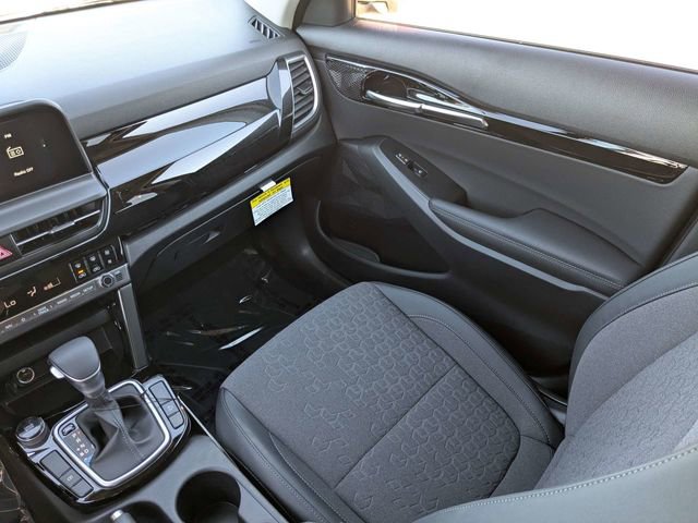 New 2026 Kia Seltos SX AWD/4WD image 17
