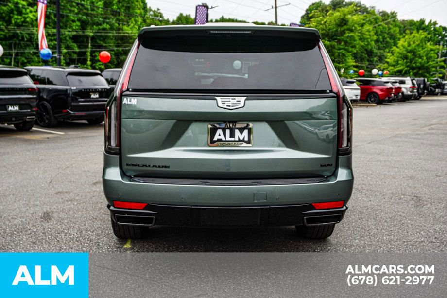 Used 2024 Cadillac Escalade Sport w/ LPO, ONYX Package AWD/4WD image 11