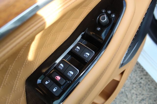 Used 2021 Jeep Grand Cherokee L Summit image 9