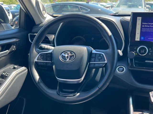 Used 2023 Toyota Highlander Limited AWD/4WD image 11