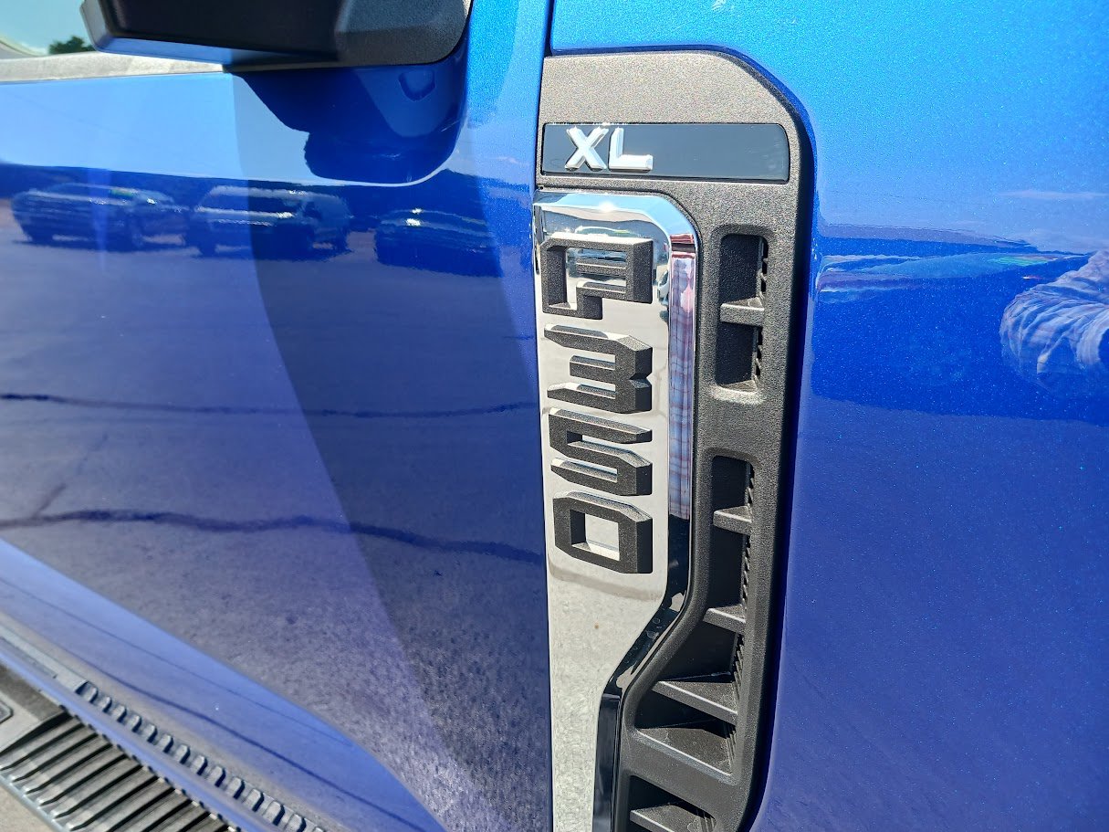 New 2026 Ford F350 XL image 8