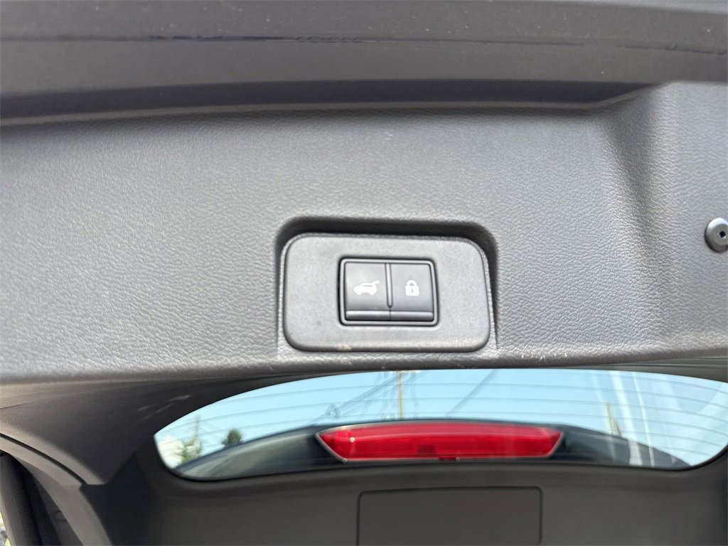 Certified 2022 Nissan Rogue SL image 35