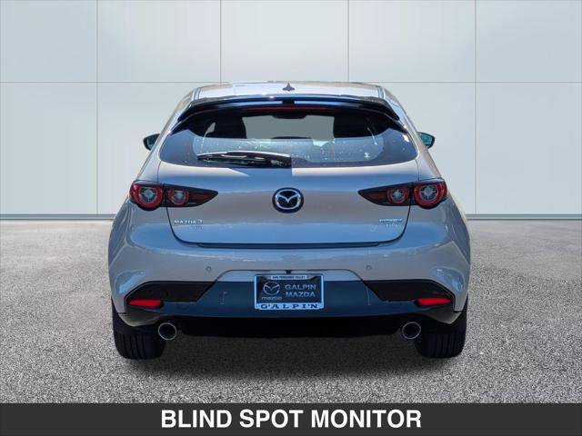 New 2026 MAZDA MAZDA3 Hatchback w/Premium Plus Pkg AWD/4WD image 4
