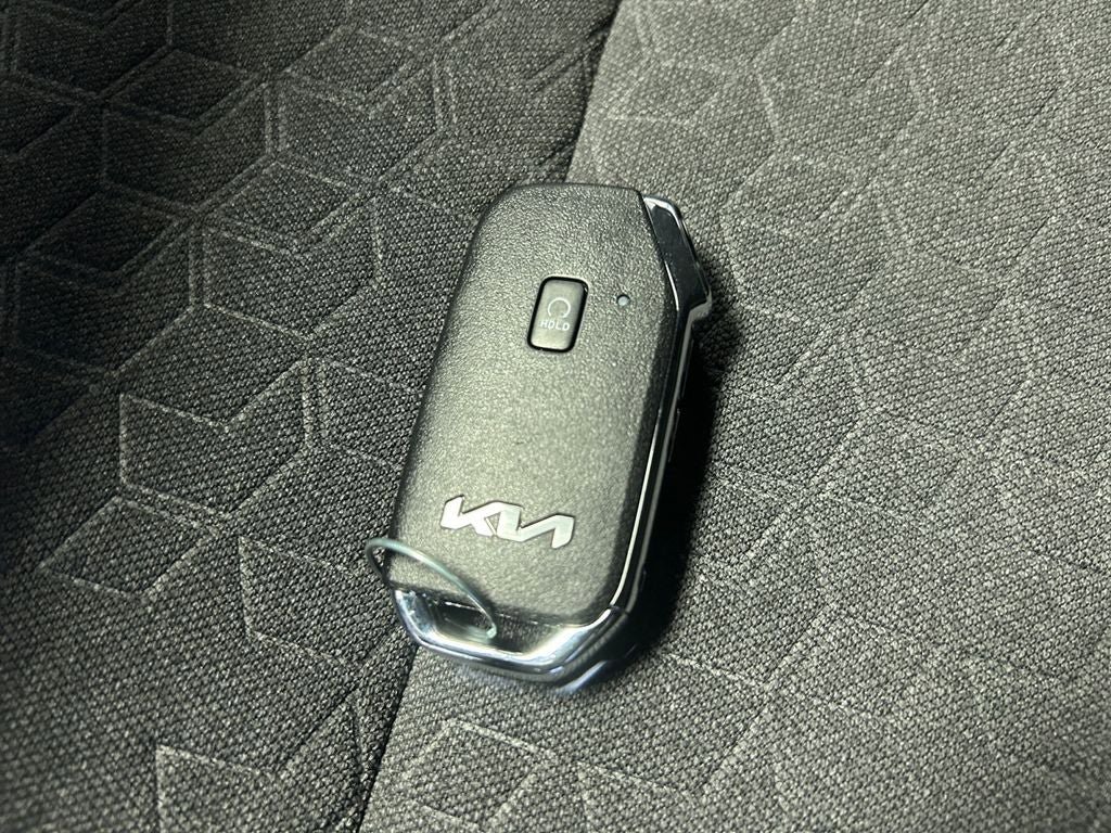 Used 2024 Kia Seltos S image 33
