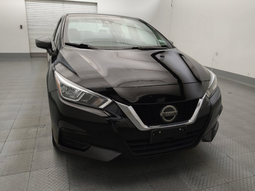 Used 2021 Nissan Versa SV FWD image 14