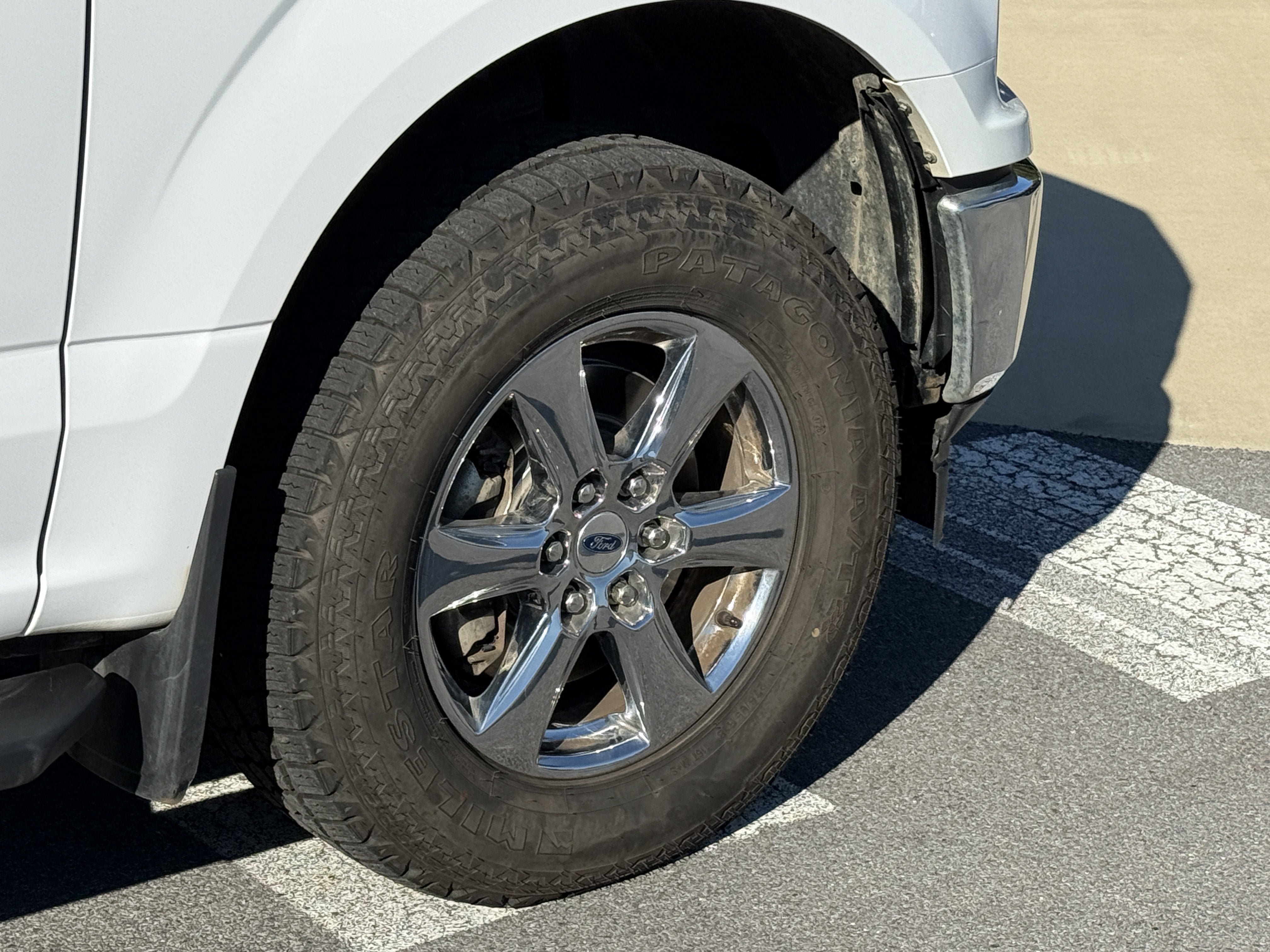 Used 2018 Ford F150 XLT w/ Equipment Group 302A Luxury AWD/4WD image 13