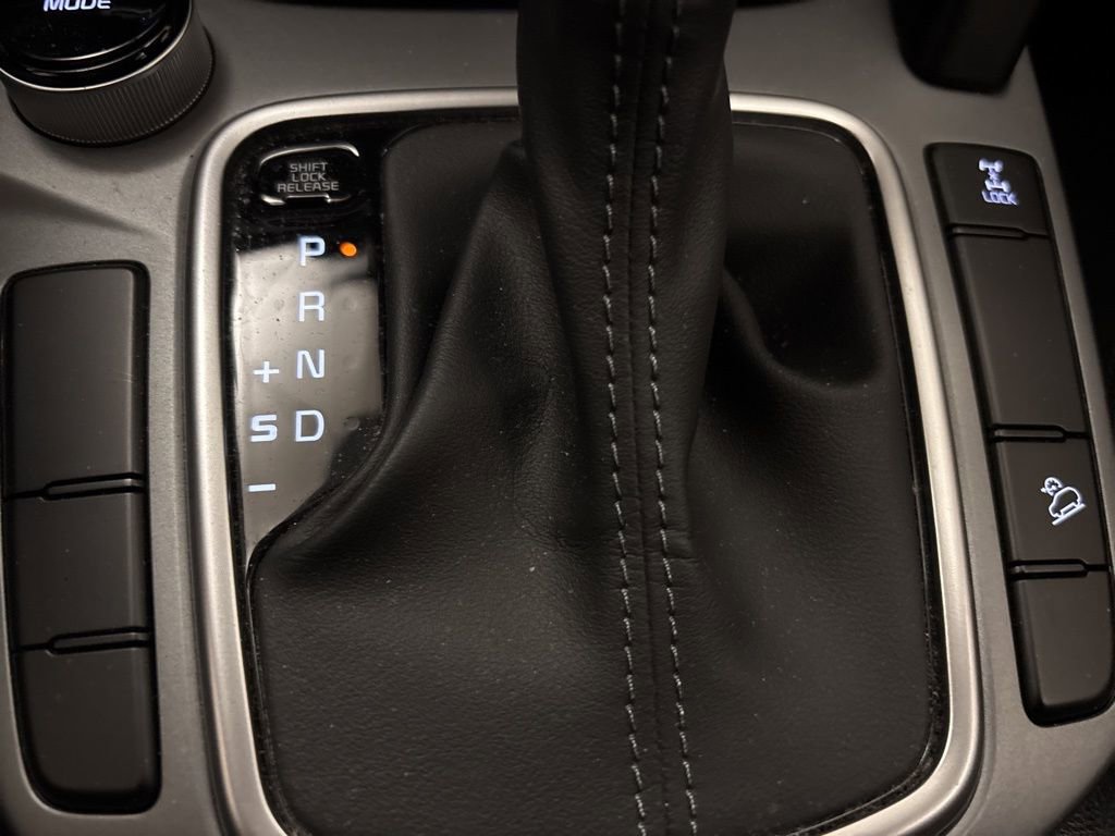 Used 2023 Kia Seltos LX image 21