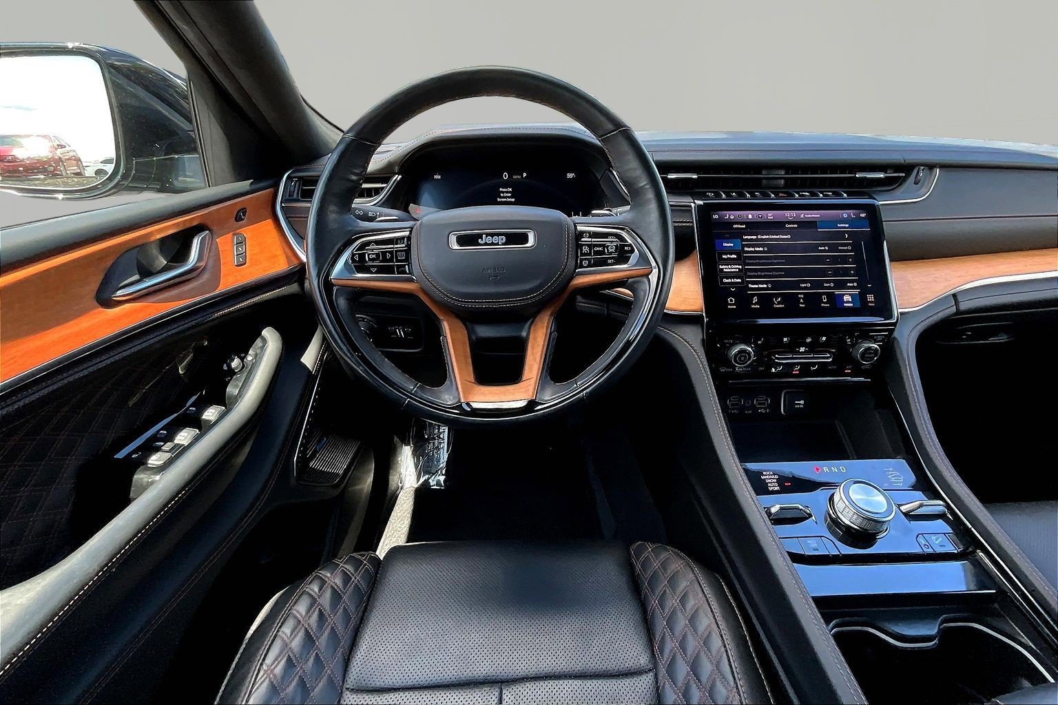 Used 2021 Jeep Grand Cherokee L Summit AWD/4WD image 8