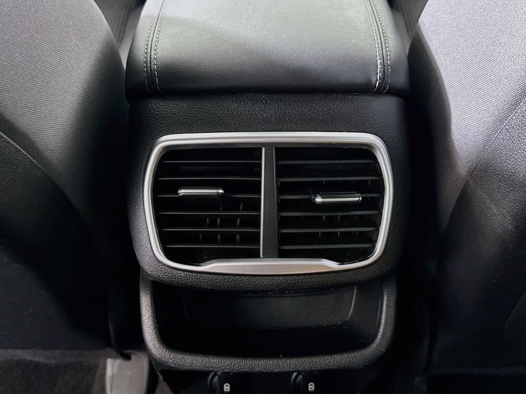 Used 2019 Hyundai Santa Fe SEL AWD/4WD image 24