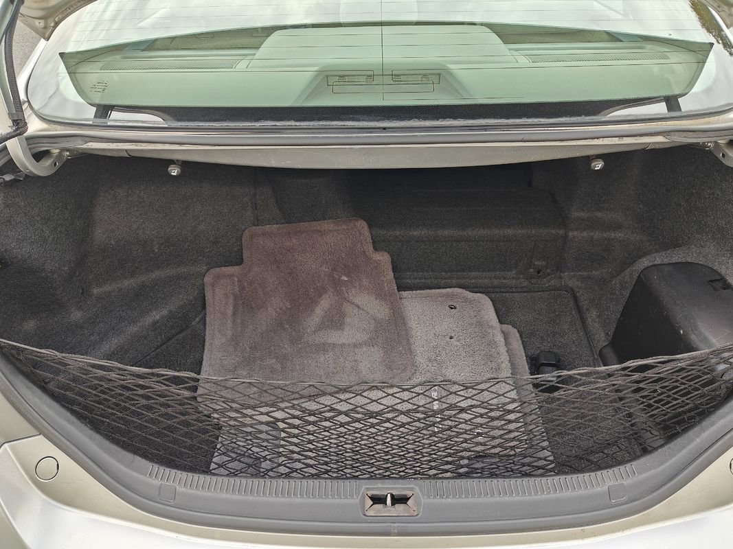 Used 2009 Toyota Camry Hybrid FWD image 19