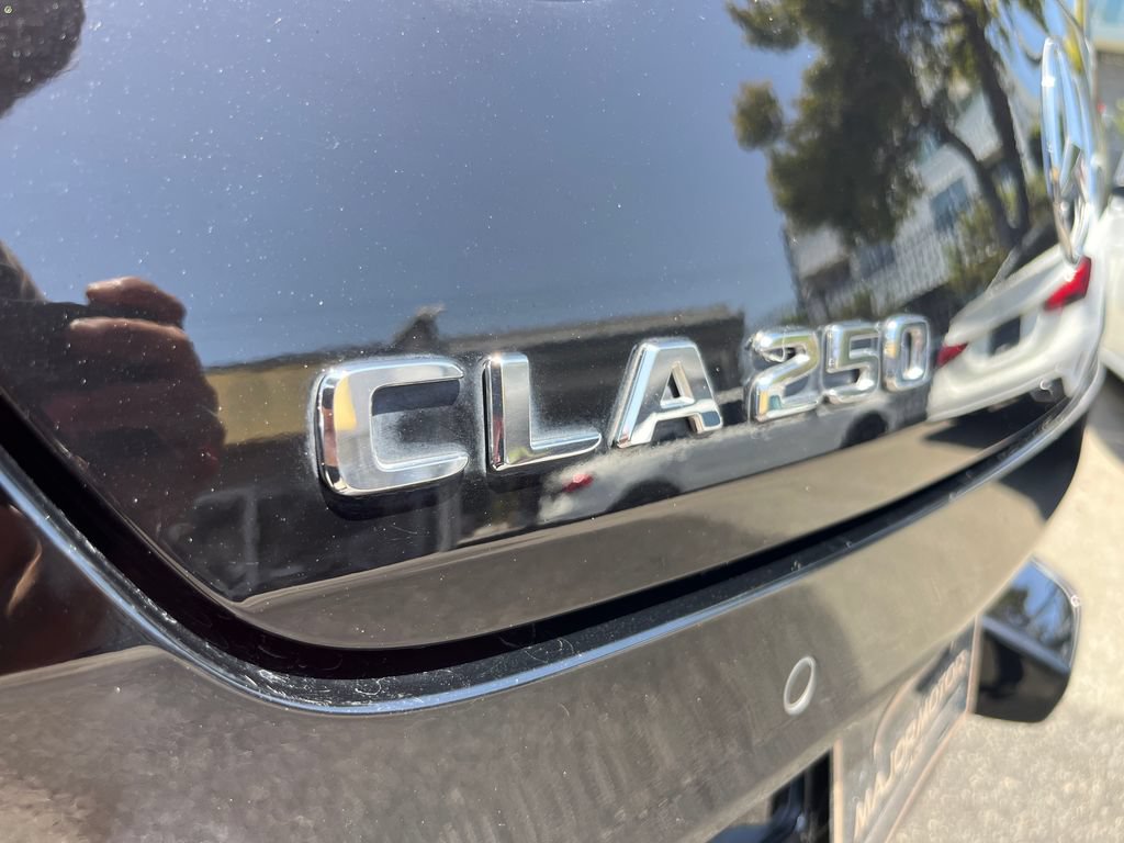 Used 2023 Mercedes-Benz CLA 250 image 13
