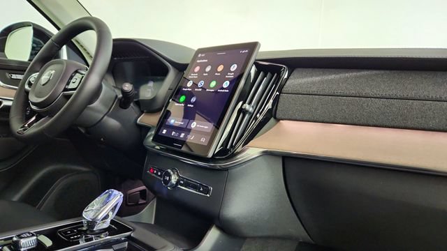 New 2026 Volvo XC90 B5 Core AWD/4WD image 35
