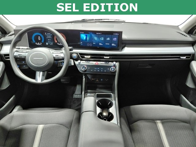 Used 2025 Hyundai Sonata SEL image 2