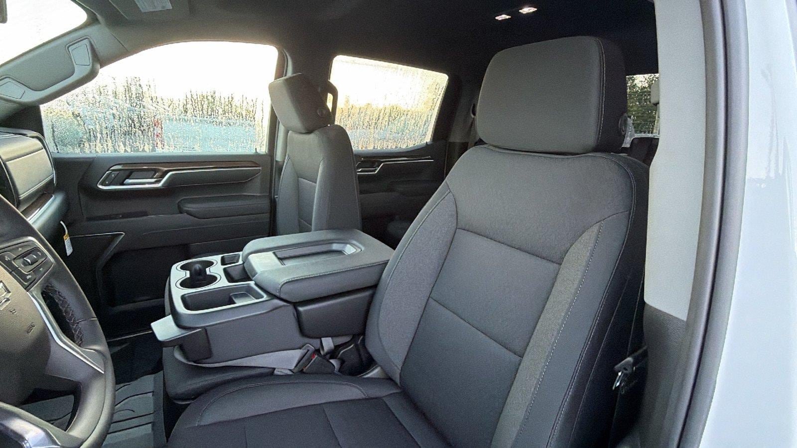 New 2026 Chevrolet Silverado 1500 RST w/ RST Select Package AWD/4WD image 17