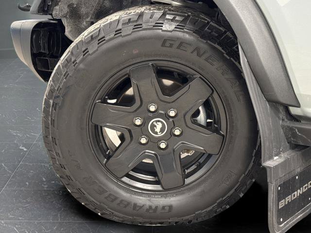 Used 2022 Ford Bronco Black Diamond image 35