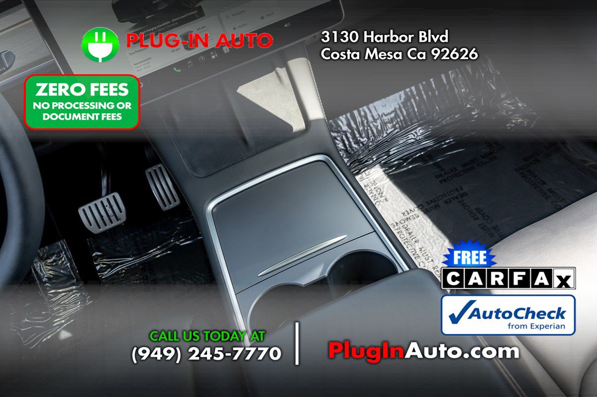 Used 2022 Tesla Model Y Performance AWD/4WD image 17