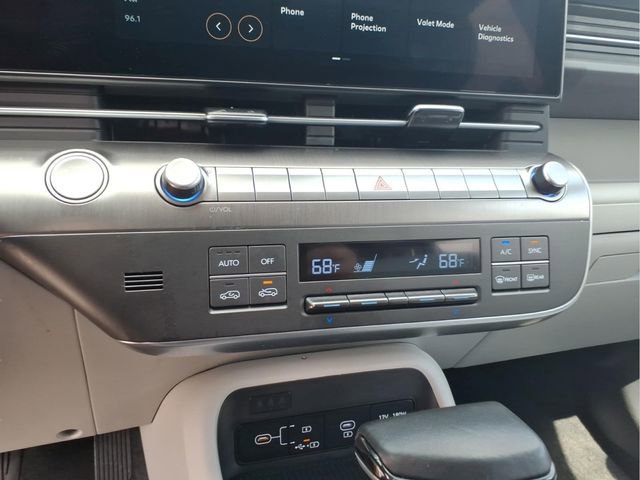 Used 2025 Hyundai Kona SEL FWD image 26