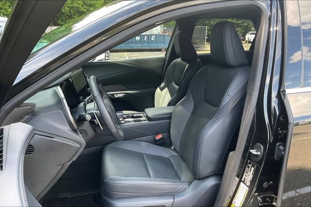 Used 2024 Lexus RX 350 Premium w/ Convenience Package AWD/4WD image 21