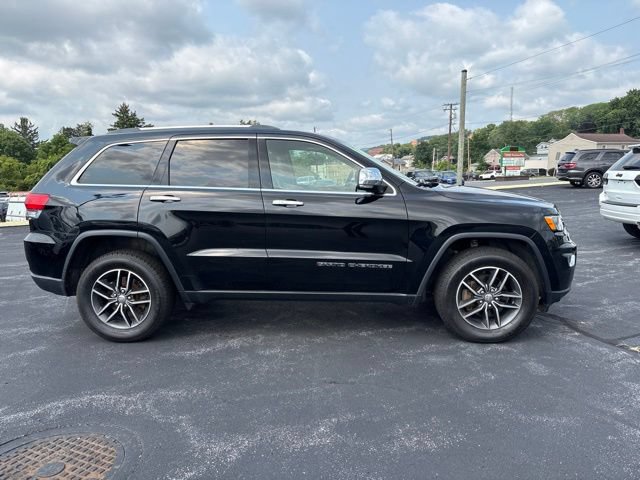 Used 2018 Jeep Grand Cherokee Limited AWD/4WD image 3