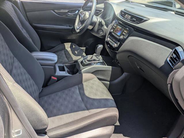 Used 2018 Nissan Rogue Sport SV AWD/4WD image 20