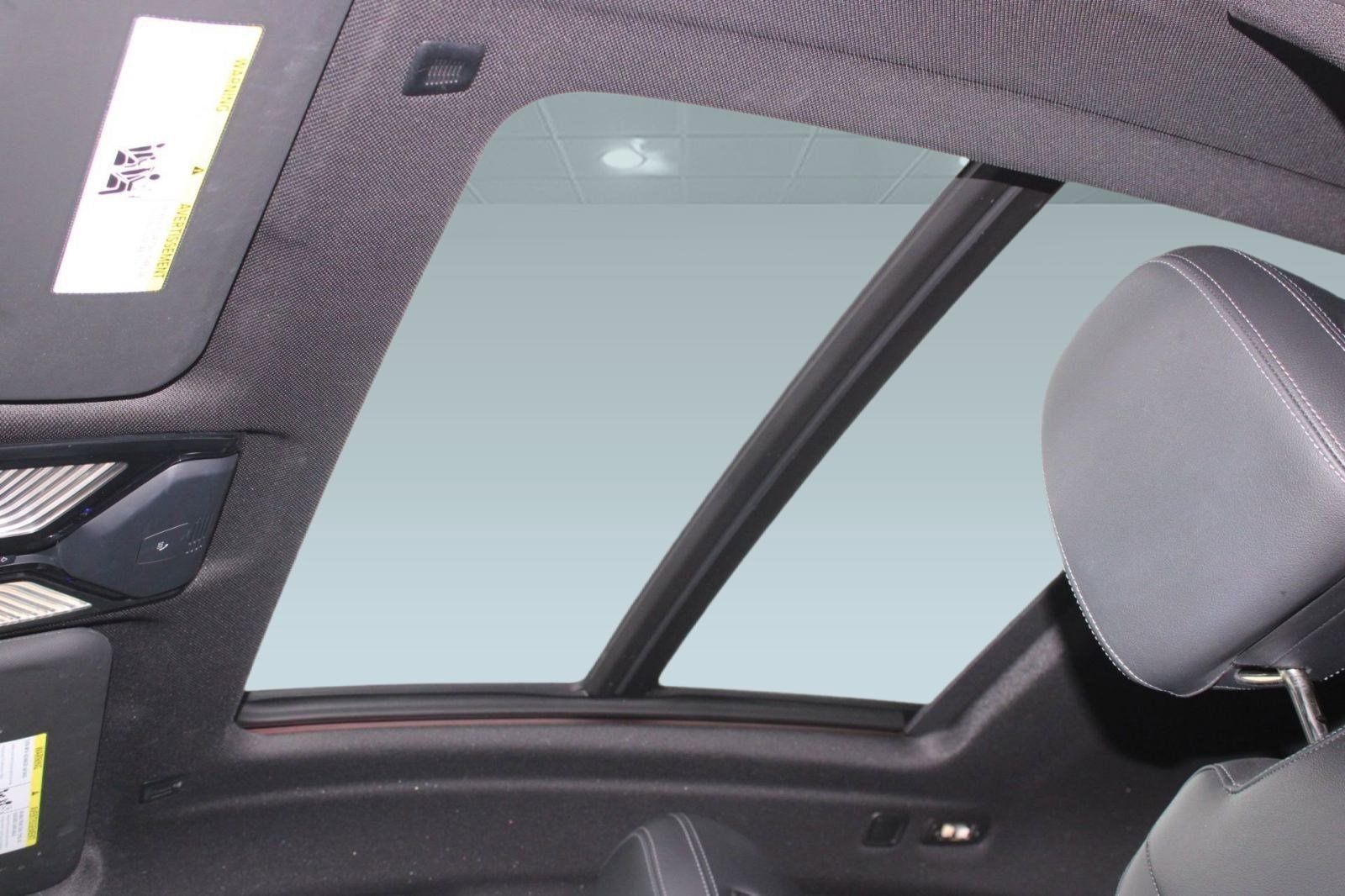 Used 2020 BMW X4 M40i image 15