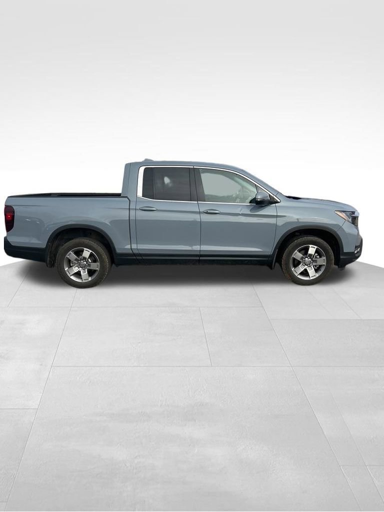 Used 2025 Honda Ridgeline RTL image 10