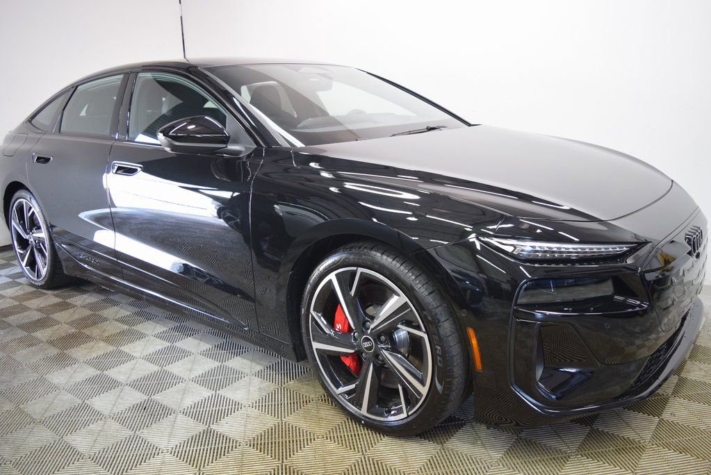 New 2025 Audi S6 e-tron Premium Plus image 2