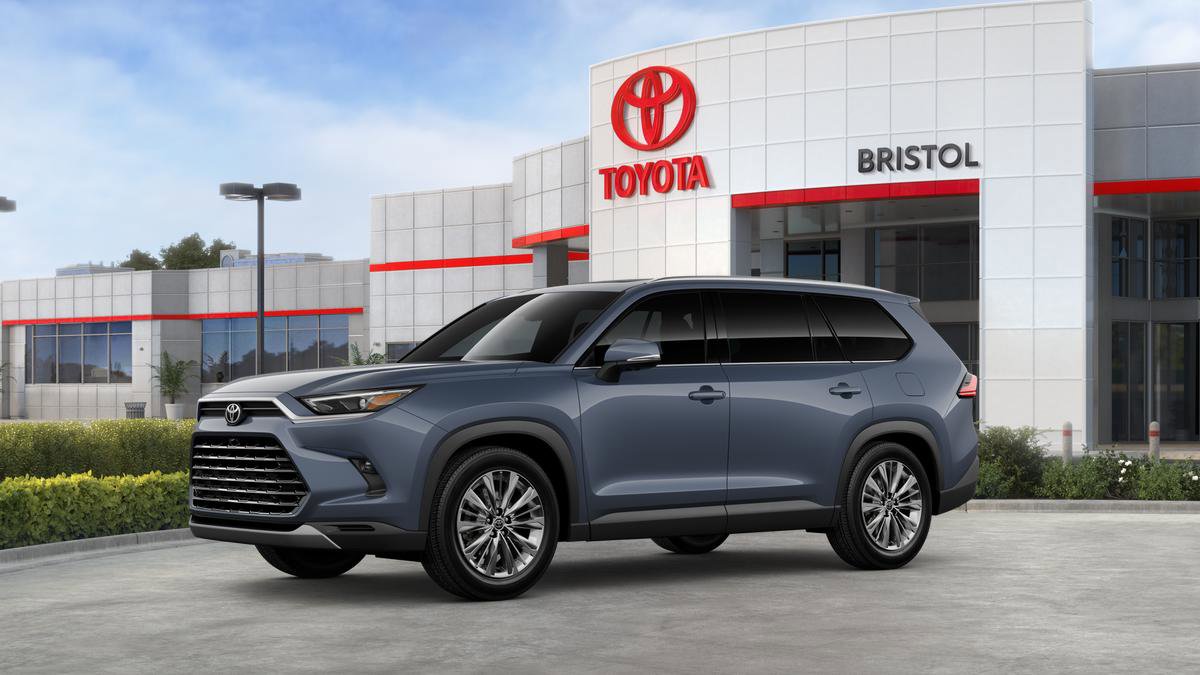 New 2025 Toyota Grand Highlander AWD image 4
