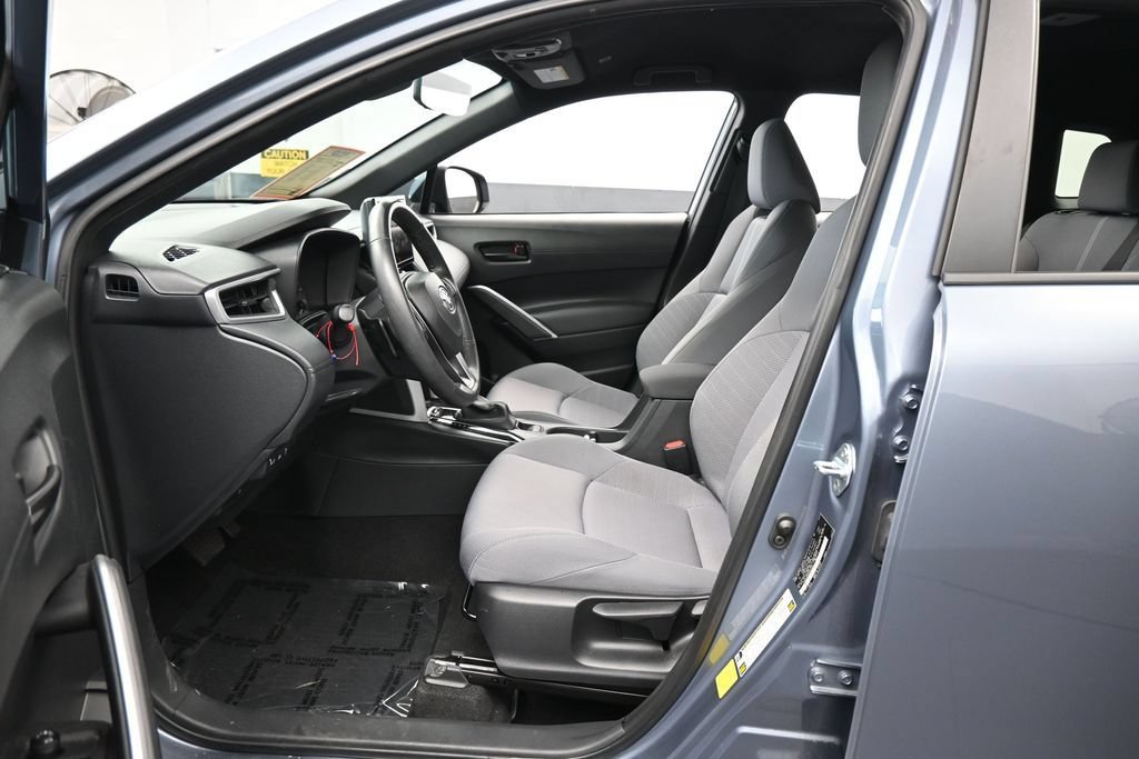 Used 2024 Toyota Corolla Cross AWD Hybrid image 11