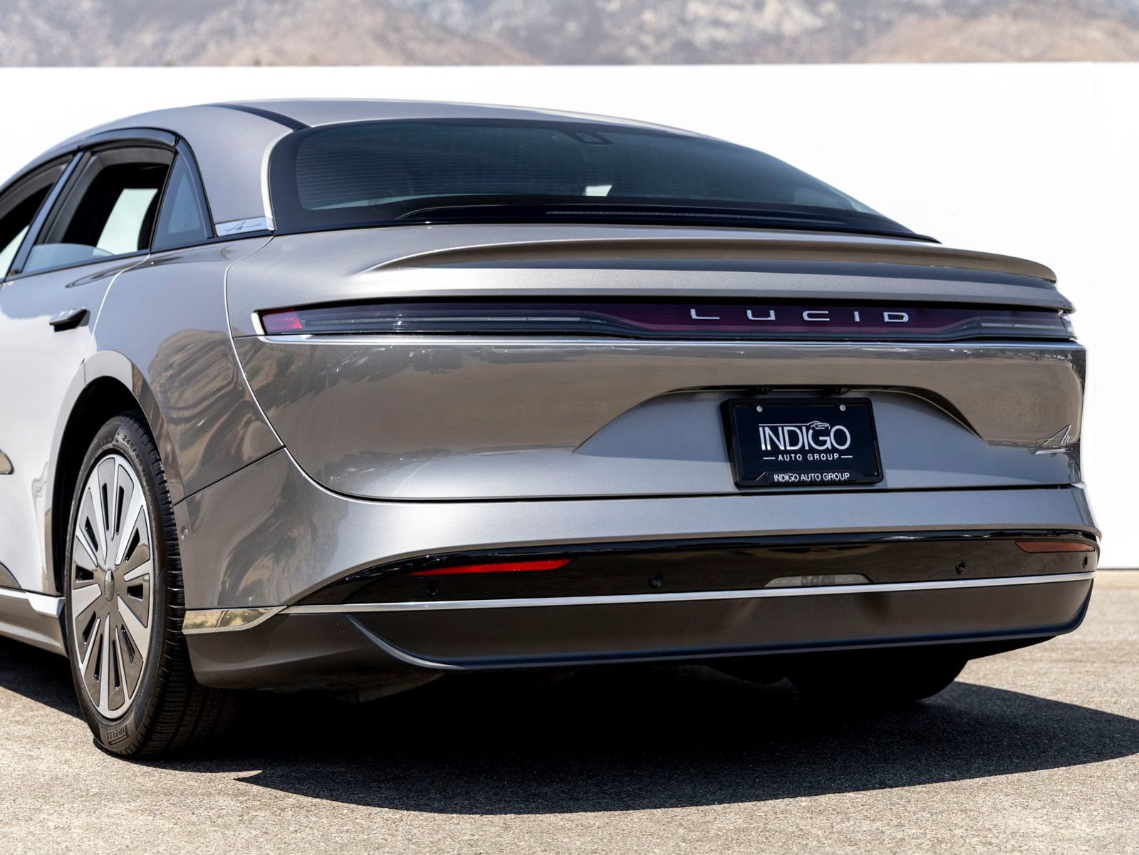 Used 2024 Lucid Air Touring AWD/4WD image 5