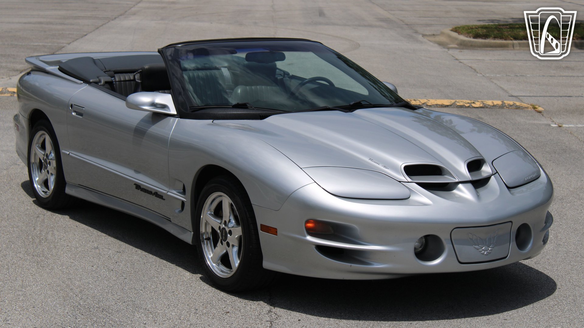 Used 1999 Pontiac Firebird Trans Am RWD image 13