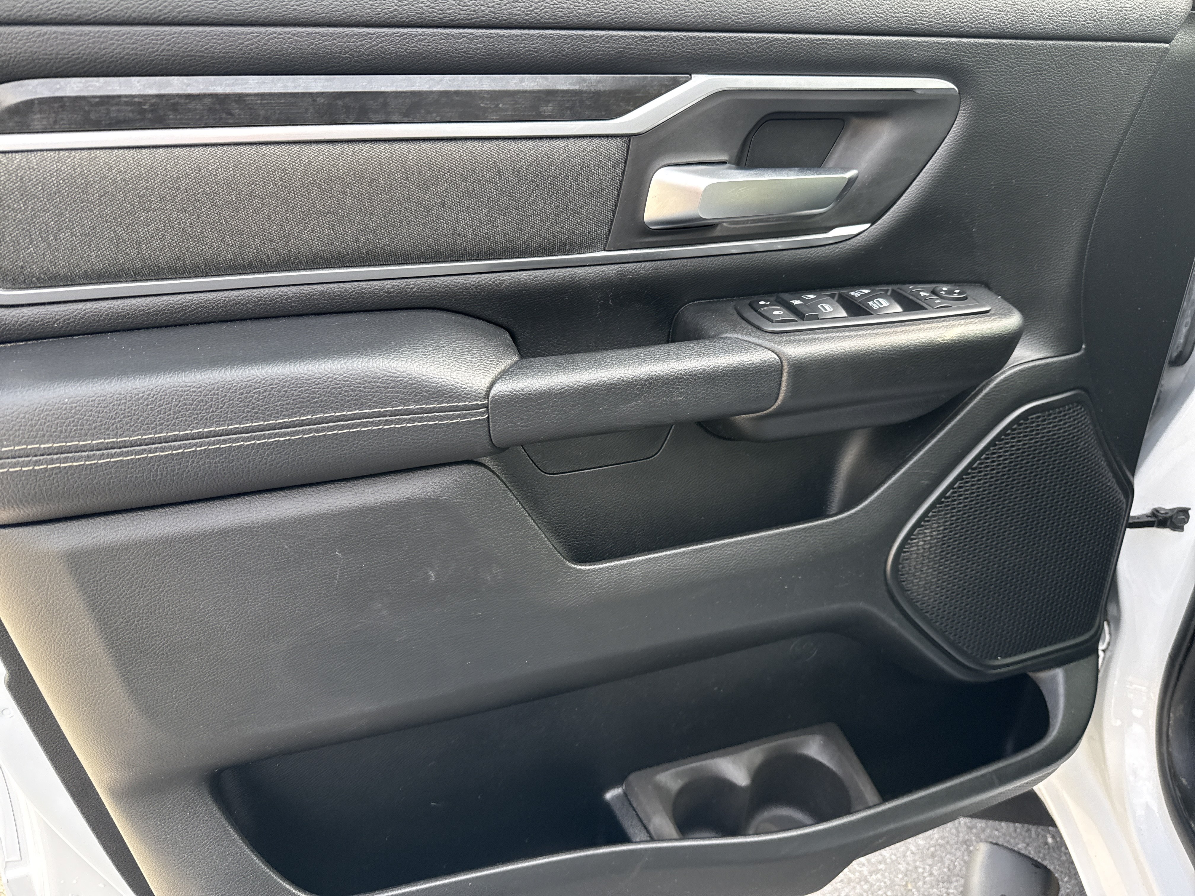 Used 2021 RAM 1500 Big Horn AWD/4WD image 15